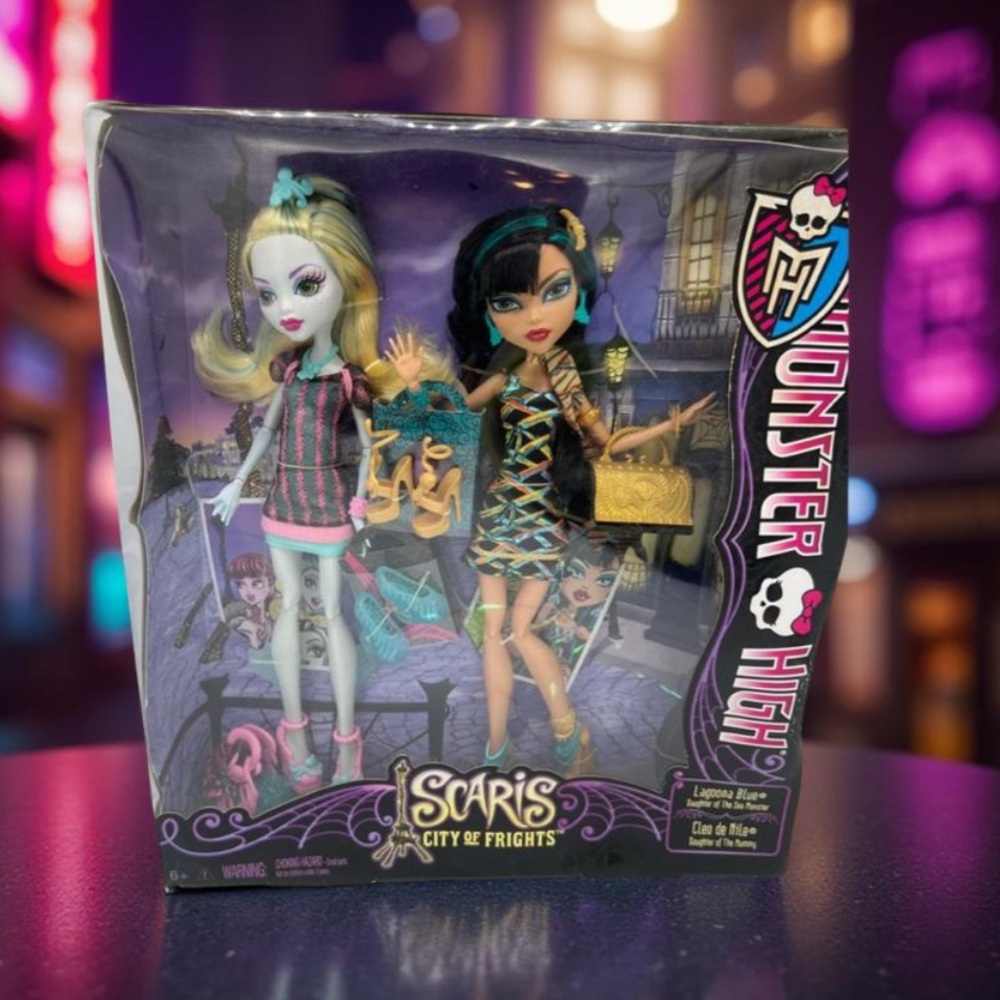 Monster High dolls Scaris city of frights Lagoons Blue& Cleo Nile 2012 NIB - Picture 10 of 10
